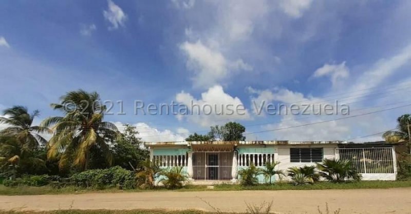 Casa en Venta en  Mirimire, Falcón