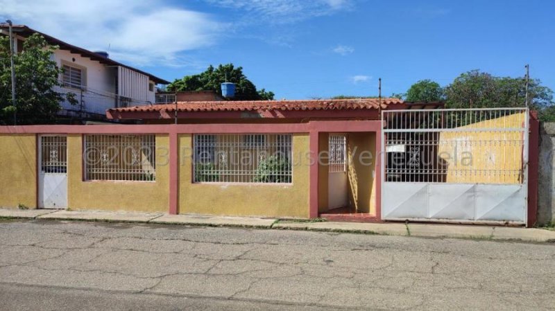 Foto Casa en Venta en Coro, Falcón - U$D 21.500 - CAV227117 - BienesOnLine