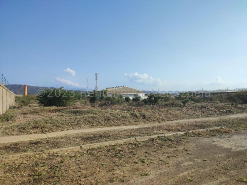 Foto Terreno en Venta en Coro, Falcón - U$D 19.000 - TEV227891 - BienesOnLine