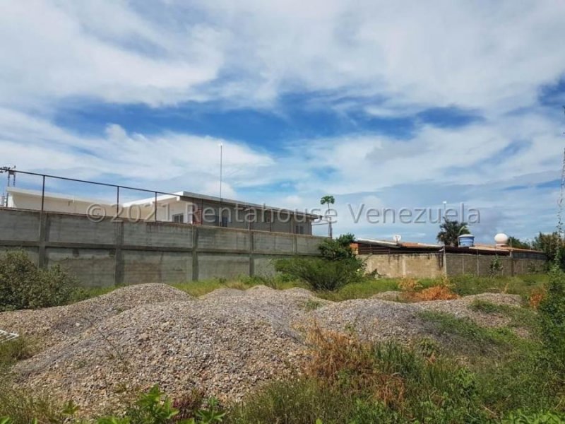 Terreno en Venta en  Coro, Falcón