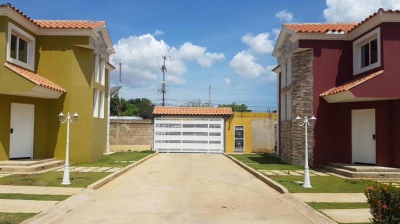 Foto Casa en Venta en Coro, Falcón - U$D 45.000 - CAV227736 - BienesOnLine