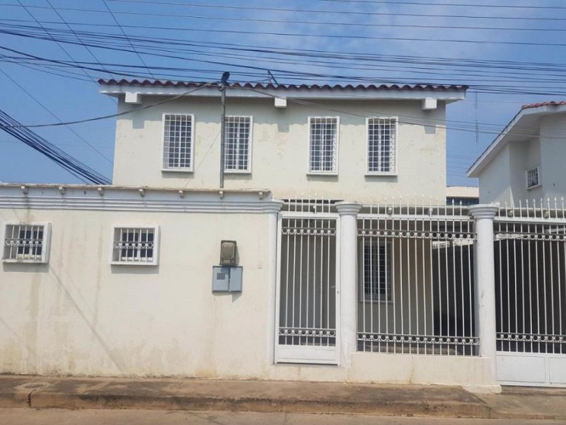 Foto Casa en Venta en Coro, Falcón - U$D 35.000 - CAV227732 - BienesOnLine