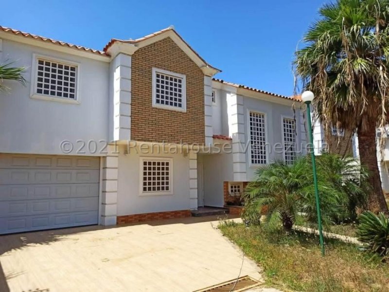 Foto Casa en Venta en Coro, Falcón - U$D 250.000 - CAV227727 - BienesOnLine