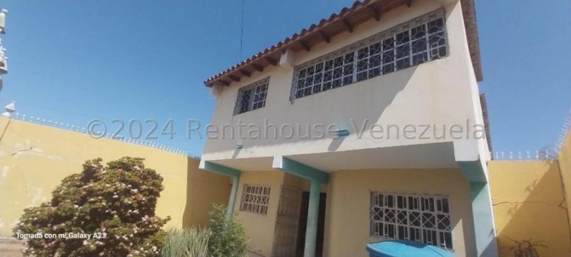 Foto Casa en Venta en Coro, Falcón - U$D 50.000 - CAV227545 - BienesOnLine