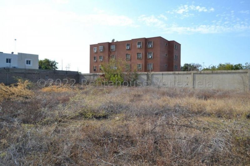 Foto Terreno en Venta en Coro, Falcón - U$D 150.000 - TEV228057 - BienesOnLine