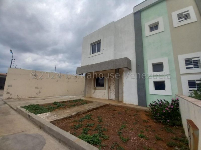 Foto Casa en Venta en Coro, Falcón - U$D 35.000 - CAV227267 - BienesOnLine