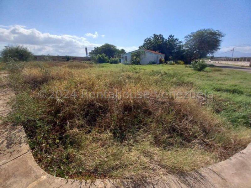 Foto Terreno en Venta en Coro, Falcón - U$D 10.000 - TEV227887 - BienesOnLine