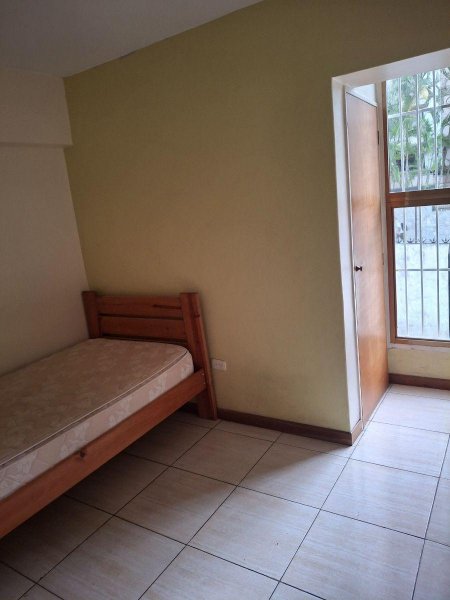 Habitacion en Alquiler en Los Samanes Baruta, Miranda