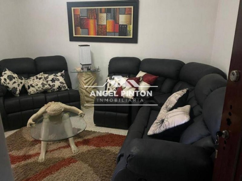 HABITACIÓN EN ALQUILER EN AV LAS DELICIAS MARACAIBO API 6969