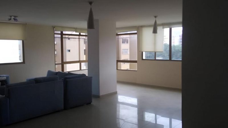 Apartamento en Alquiler en Prebo Valencia, Carabobo