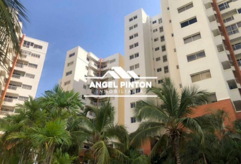 Foto Apartamento en Alquiler en Maracaibo, Zulia - U$D 400 - APA241258 - BienesOnLine