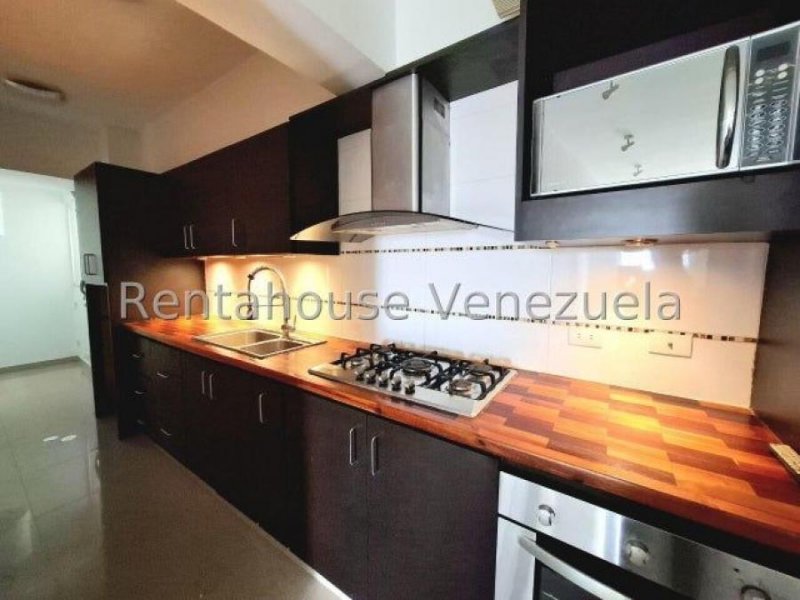 Apartamento en Alquiler en Girardot Maracay, Aragua