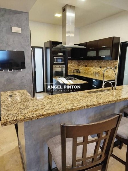 Foto Apartamento en Alquiler en Maracaibo, Zulia - U$D 700 - APA245287 - BienesOnLine