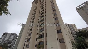 Apartamento en Alquiler en Prados del Este Baruta, Miranda