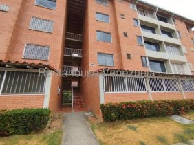 Apartamento en Alquiler en terrazas de san pedro 1 Guatire, Miranda