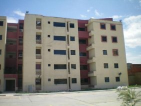 Apartamento en Alquiler en Paraparal Los Guayos, Carabobo
