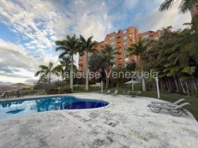 Apartamento en Alquiler en el solar del hatillo Caracas, Distrito Federal