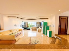 Apartamento en Alquiler en Lomas de San Roman Caracas, Distrito Federal