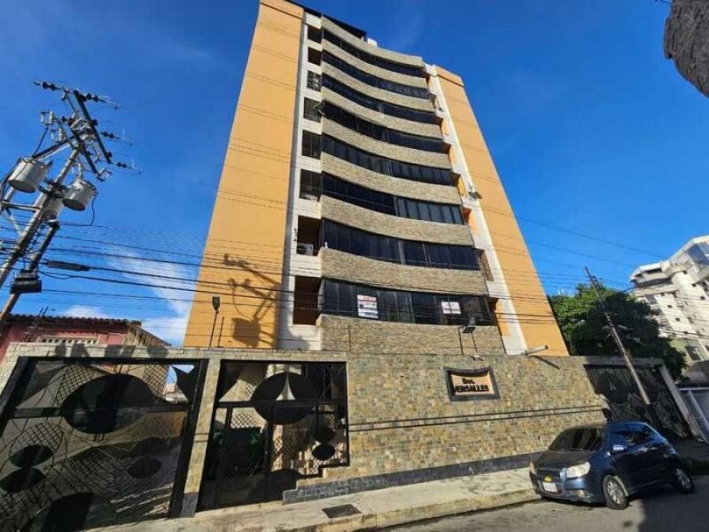 Foto Apartamento en Venta en Las Delicia, Maracay, Aragua - U$D 110.000 - APV239834 - BienesOnLine