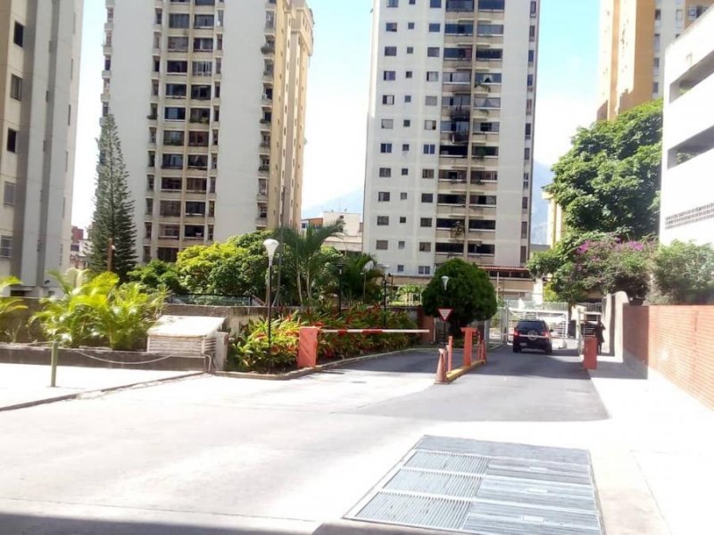 Foto Apartamento en Venta en Baruta Norte, Lomas del Ávila, Distrito Federal - U$D 33.000 - APV240846 - BienesOnLine