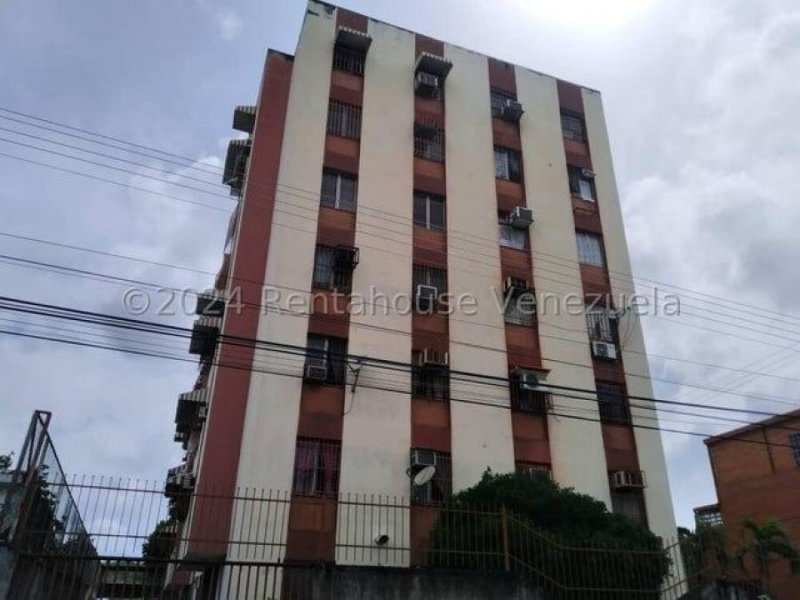 Apartamento en Venta en Girardot Maracay, Aragua