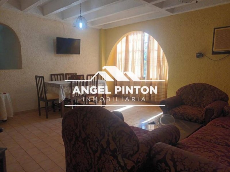 Foto Apartamento en Venta en Maracaibo, Zulia - U$D 11.000 - APV250213 - BienesOnLine