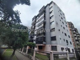 Penthouse en Venta en urbanización Trigal Norte Carabobo Desiree Castillo Rentahouse 25_5284