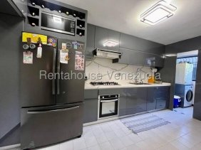 Apartamento en Venta en Lomas del Ávila Caracas, Distrito Federal