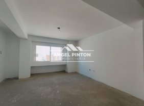 Apartamento en Venta en Calle 73 entre Av. 11 y 10, , Tierra Negra Maracaibo, Zulia