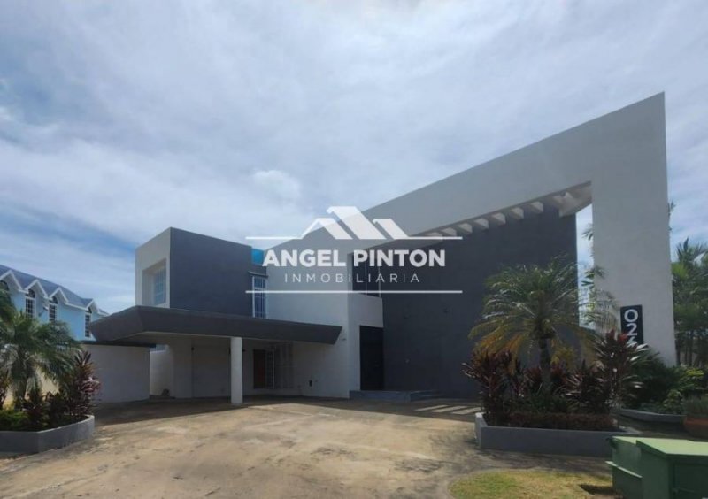 Casa en Alquiler vacacional en  Lechería, Anzoátegui
