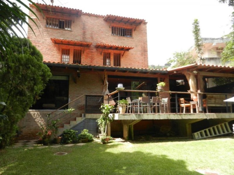 Casa en Alquiler en Los Palos Grandes Caracas, Distrito Federal