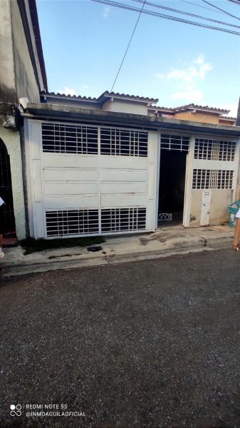 Foto Casa en Venta en 2103, Montaña fresca, Aragua - U$D 20.000 - CAV130515 - BienesOnLine