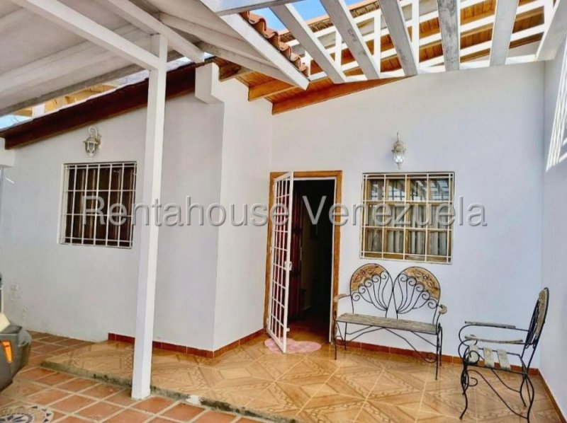 Casa en Venta en Carirubana Punto Fijo, Falcón