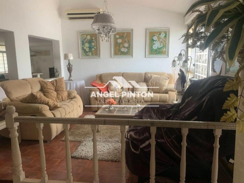 Foto Casa en Venta en Maracaibo, Zulia - U$D 27.000 - CAV242585 - BienesOnLine