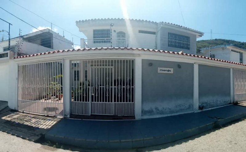 Venta de casa en la Urbanización Tejerías, Puerto Cabello