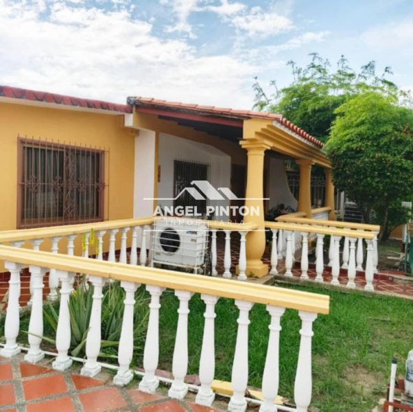 CASA VENTA SAN JOSÉ ARAURE API 7103