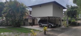 Casa en Venta en Los Salias San Antonio de Los Altos, Miranda