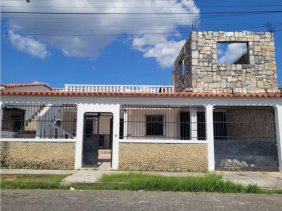 Casa en Venta en San José Valencia, Carabobo
