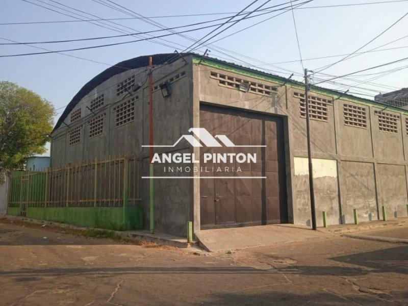 Foto Galpon en Alquiler en POMONA, Maracaibo, Zulia - U$D 400 - GAA243122 - BienesOnLine