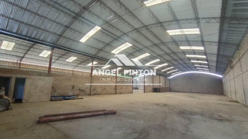 GALPÓN ALQUILER ZONA INDUSTRIAL NORTE MARACAIBO. API 6940 JANETTE PEREZ