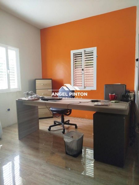 Foto Galpon en Venta en Oeste, Maracaibo, Zulia - U$D 55.000 - GAV243000 - BienesOnLine