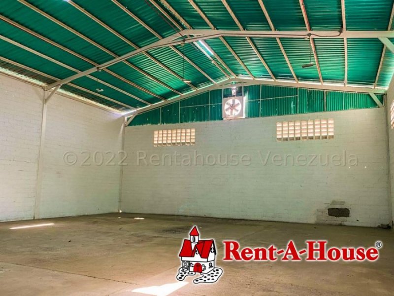 Galpon en Venta en Carirubana Punto Fijo, Falcón
