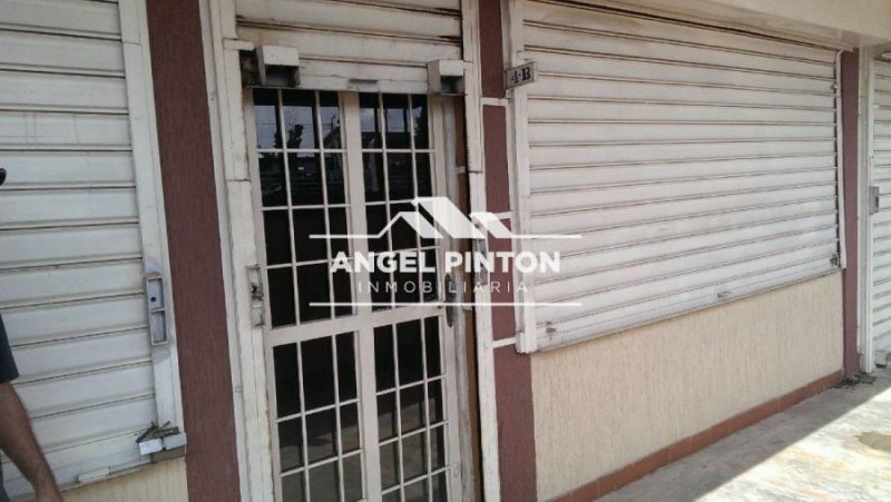 Foto Local en Alquiler en Maracaibo, Zulia - U$D 140 - LOA242584 - BienesOnLine