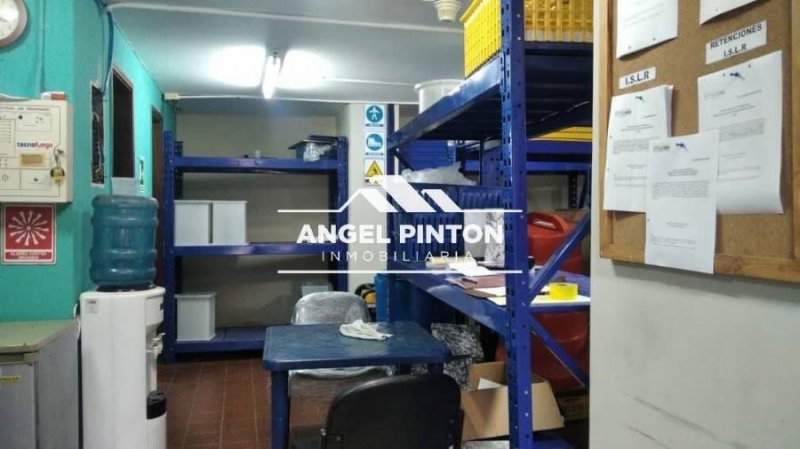 Foto Local en Alquiler en Maracaibo, Zulia - U$D 250 - LOA245290 - BienesOnLine