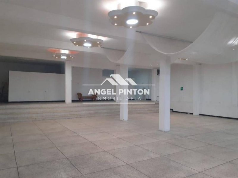 Foto Local en Alquiler en Maracaibo, Zulia - U$D 450 - LOA253255 - BienesOnLine