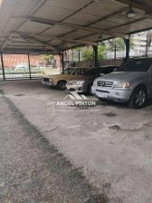 CONCESIONARIO EXHIBICIÓN CARROS VENTA AV. LIBERTADOR CARACAS API 7744