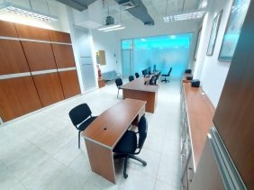 Oficina en Alquiler en  Lechería, Anzoátegui