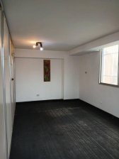 Oficina en Alquiler en Girardot Maracay, Aragua