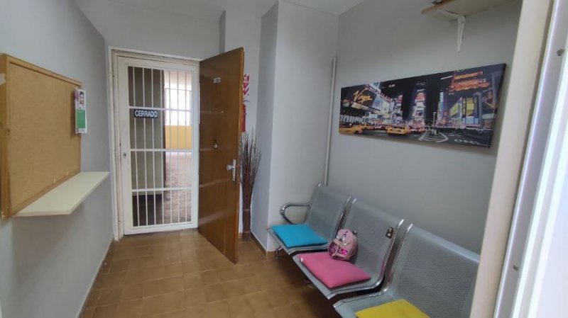 Foto Oficina en Venta en Valencia, Carabobo - OFV220405 - BienesOnLine