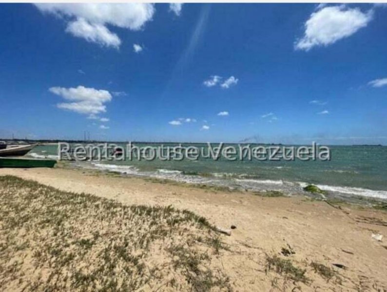 Terreno en Venta en Los taques Punto Fijo, Falcón